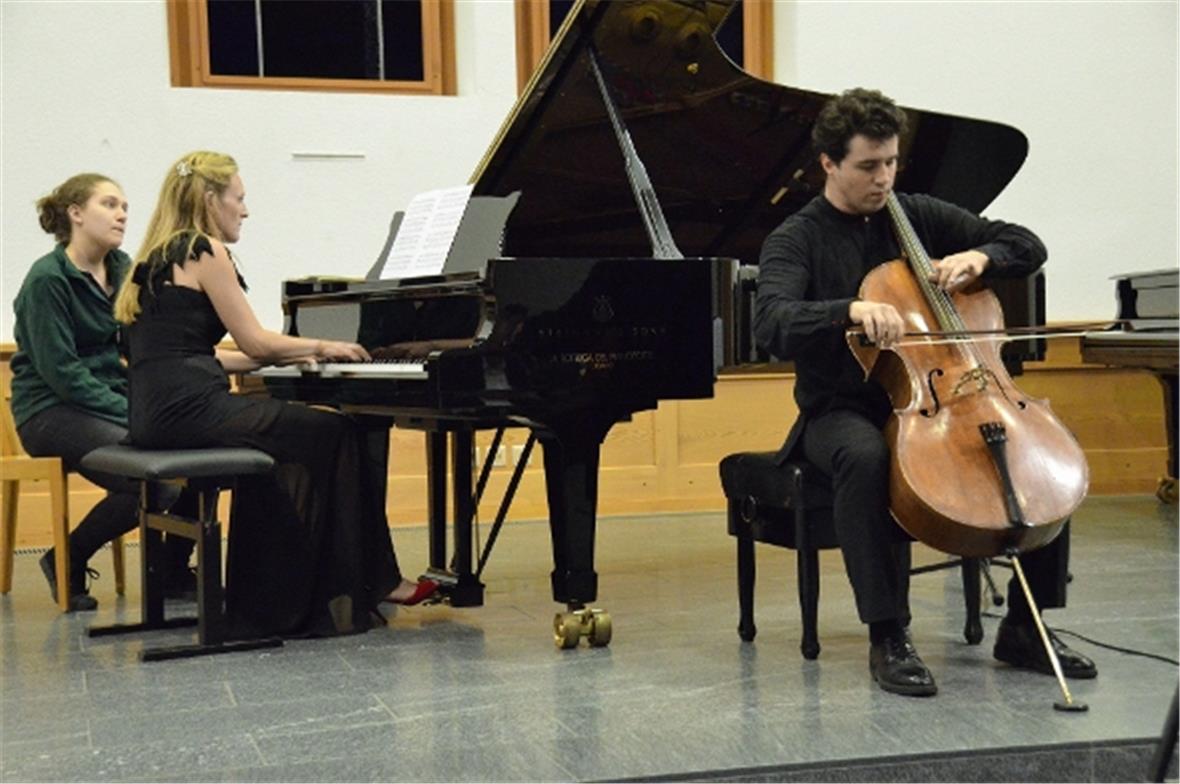 Vollkommene, virtuose Klangwelten für Violoncello und Klavier – ein Paganini auf dem Cello