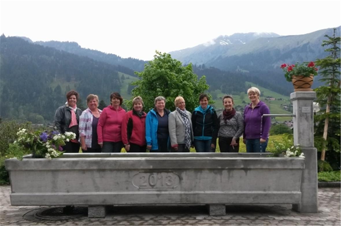 Landfrauenverein: Einweihung Brunnen im Altersheim