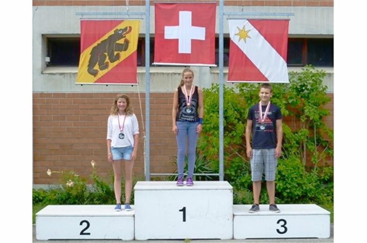 2. Hodel Anouk, KKS Kandersteg, 1. Spahr Olivia, SPS Sigriswil, 3. von Allmen Kevin, KK Wimmis.