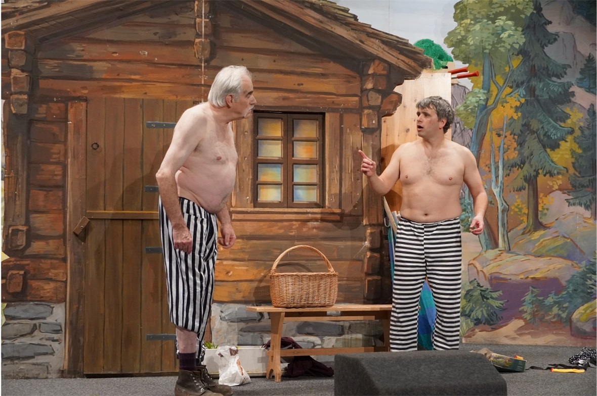 Ab in den Bach um zu Baden!