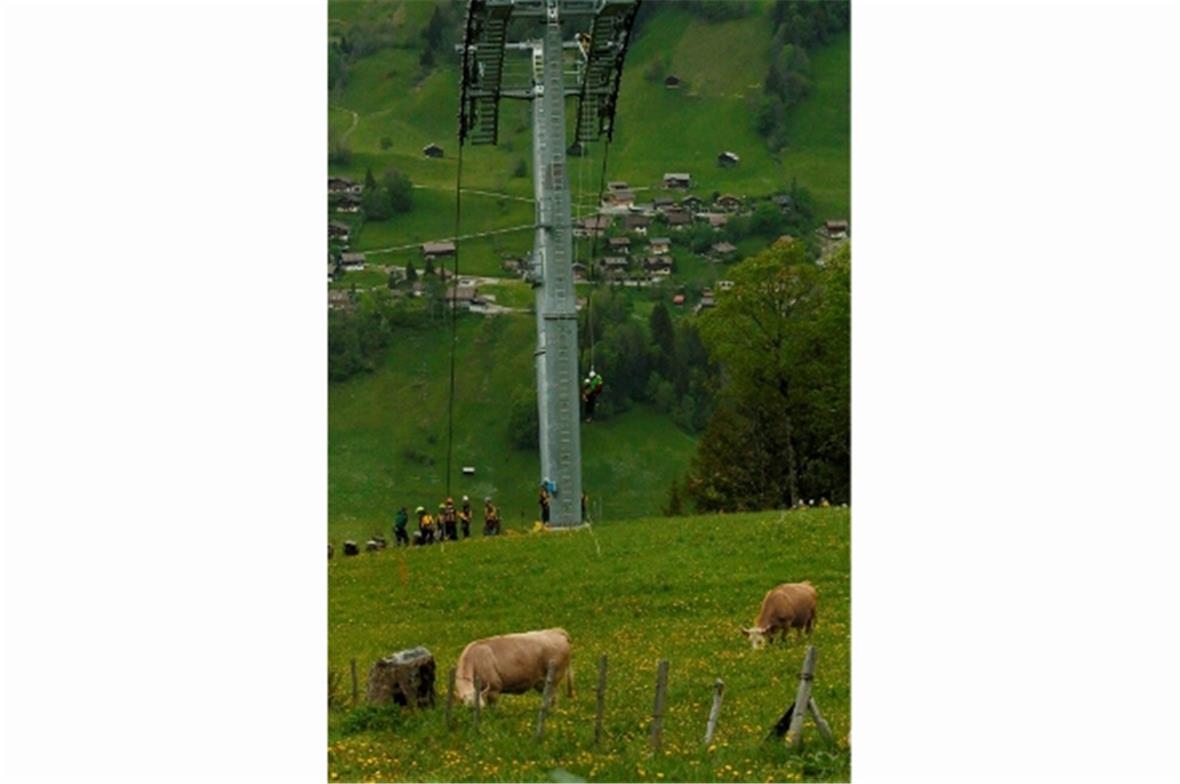 Abseilen aus dem Mast