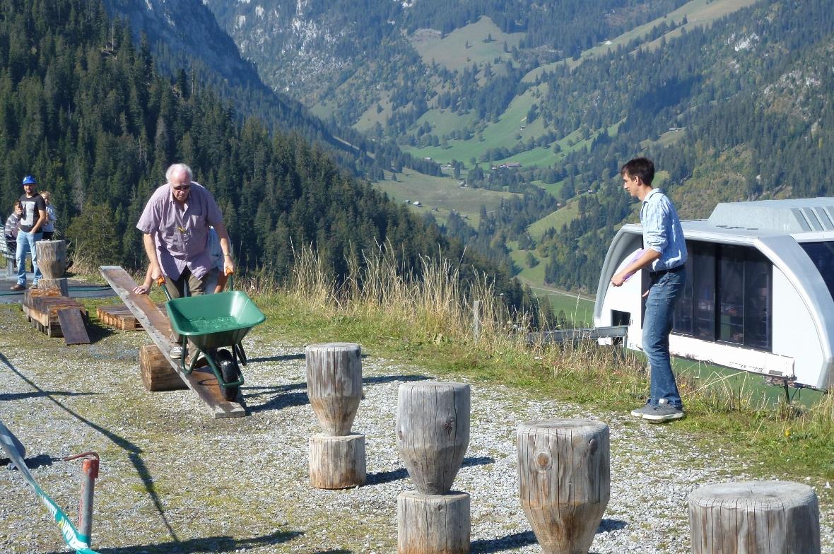 Ätti, Bruno Oppliger, vertritt die Familie aus Derendingen.