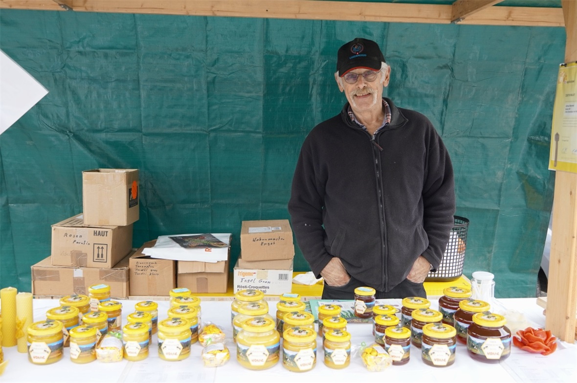 Alfred Marmet war zufrieden mit der diesjährigen Honigsaison.