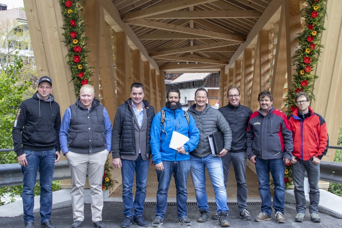 Alle waren am Bau der Brücke beteiligt: Jörg Knutti, Chäfer Bau, Därstetten; Mic...