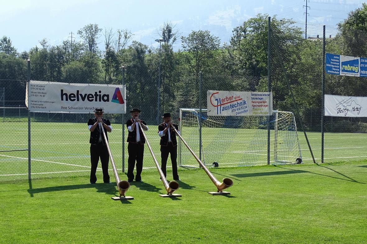Alphornklänge des Trio Stahlhelm.