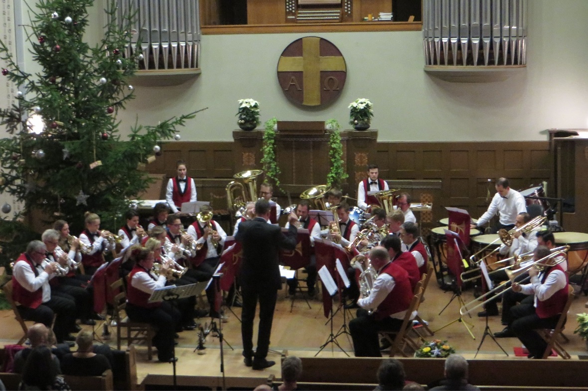 Altjahrskonzert des Simmentaler Brass-Ensembles in der Kirche Spiez.