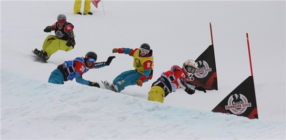 Am USC Boardercross wurde in allen Kategorien um jeden Meter gekämpft.
