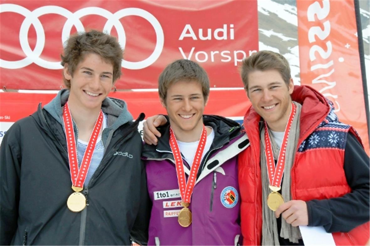 An den nordischen Langlaufmeisterschaften in Realp erkämpfte das Zweisimmer Trio Lukas Kurt, Simon Hammer und Reto Hammer Staffelgold in der Kat. U20!