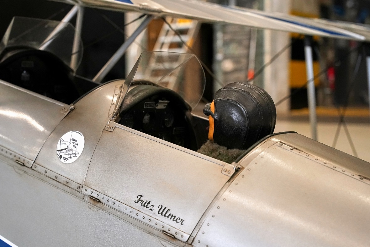 Andreas Lüthis Siegerflugzeug «glänzt» auch bei den Details und den bewusst eing...