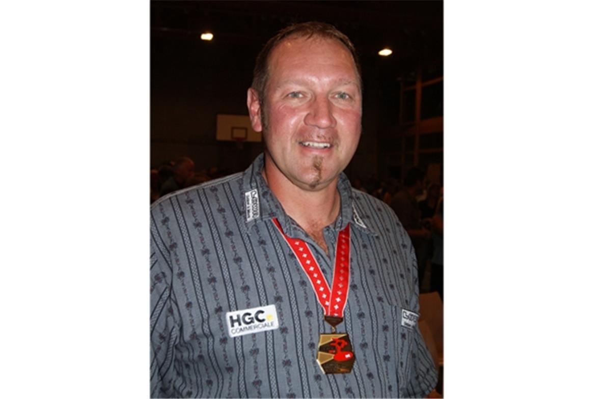 Auch in Oey zu Gast: Der zweifache König der Steinstösser: Diesmal reichten 3 Me...