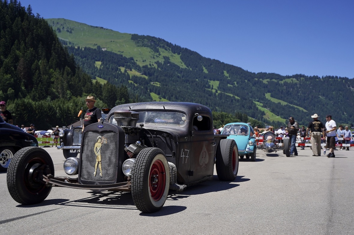 Auch manch ungewöhnliches Gefährt war zu bestaunen und nahm am Rennen teil.