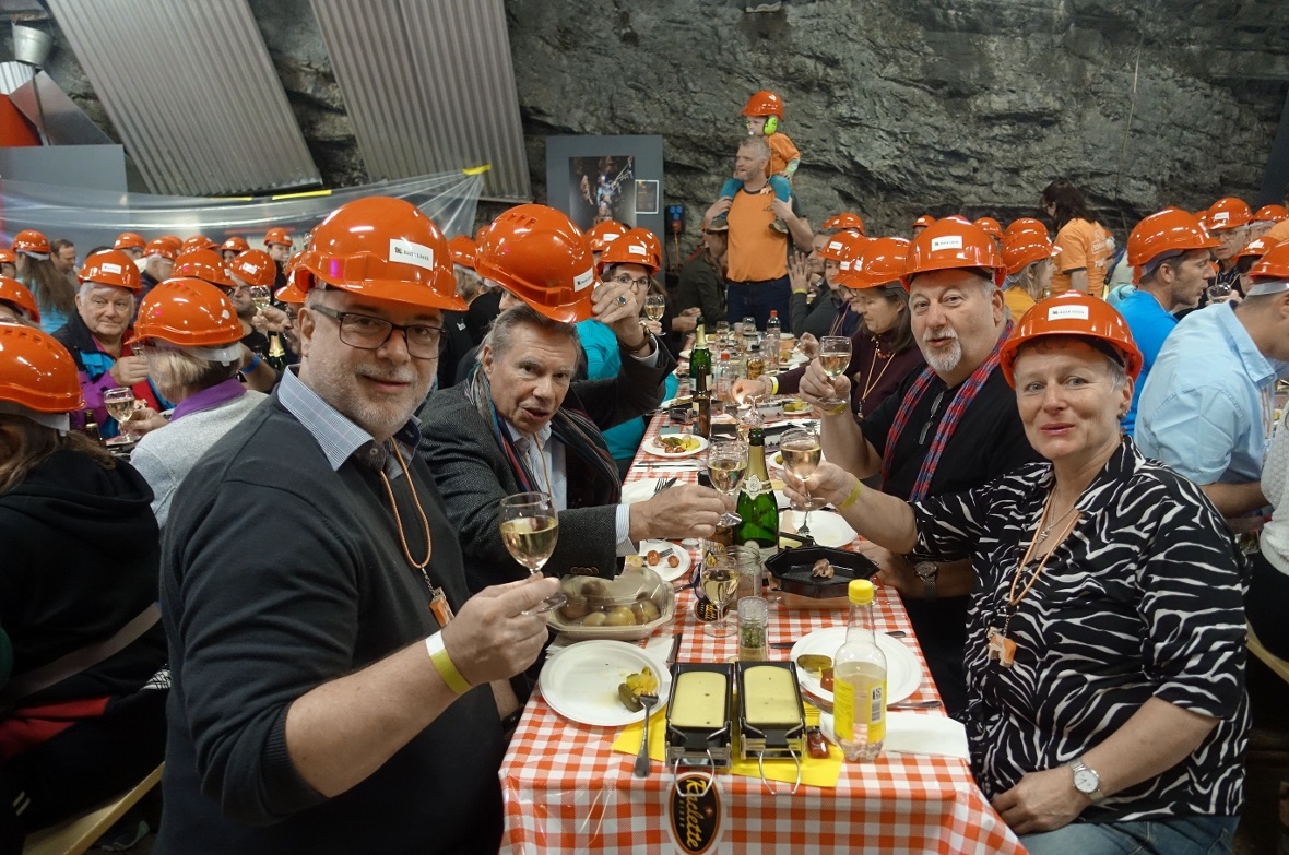 Auch viele Berner nahmen an diesem denkwürdigen Anlass im Bergwerk Gonzen teil.