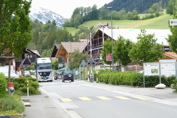 Auf diesen Abschnitt der Talstrasse müssen die Fussgänger nach der Schliessung des Bahnübergangs Kesslergasse ausweichen.