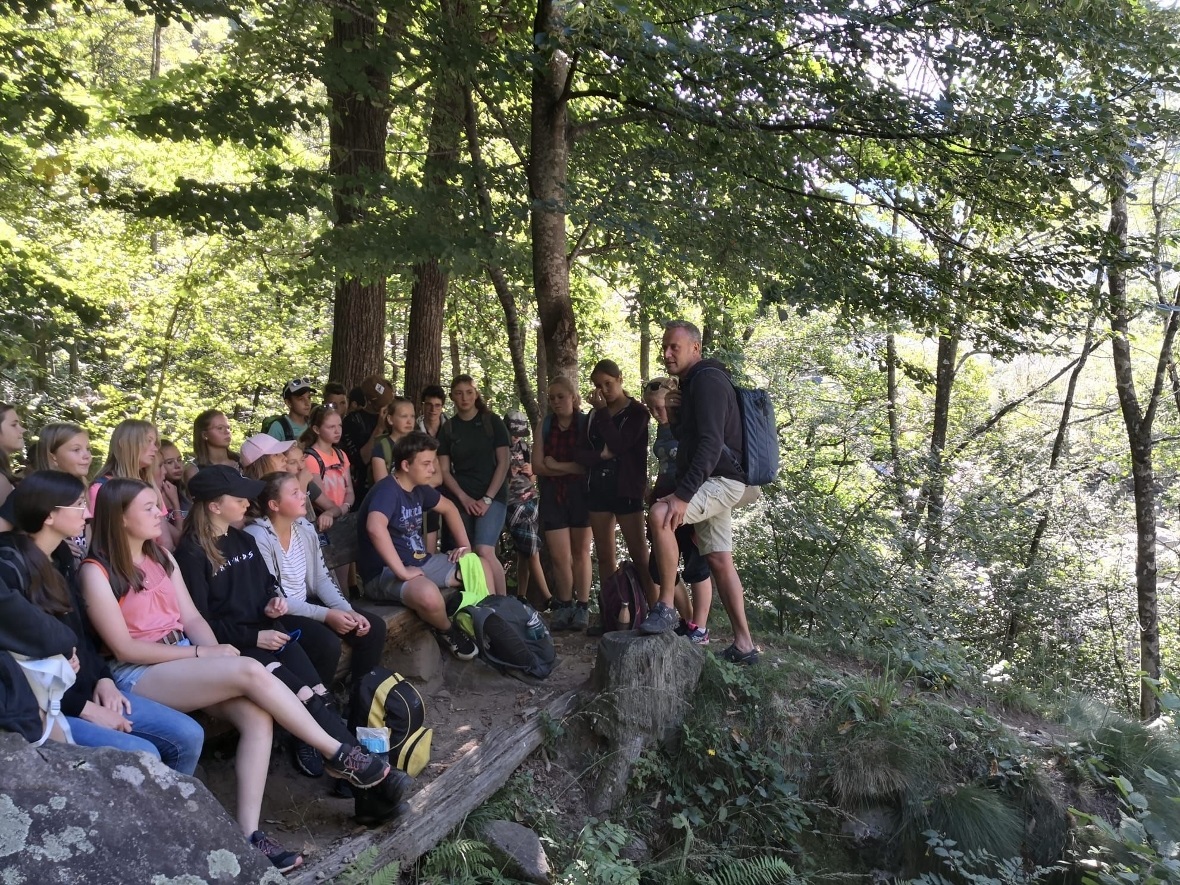 Aufmerksame Zuhörerschaft.