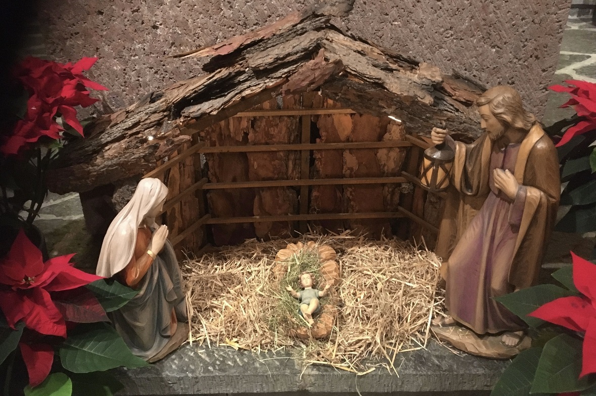 Aus der Krippe in der röm.-kath. Kirche in Gstaad verschwunden: das Jesuskind.