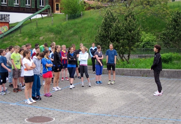 Ausdauerathletin Corinne Zeller stimmte mit einem Lauftraining auf den Tag ein.