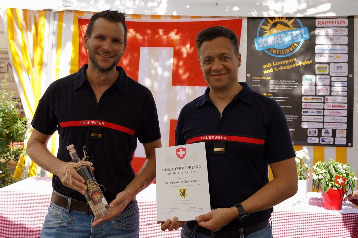 Ausgezeichnete Feuerwehrarbeit beim Grossbrand vor einem Jahr: Stellvertretend e...