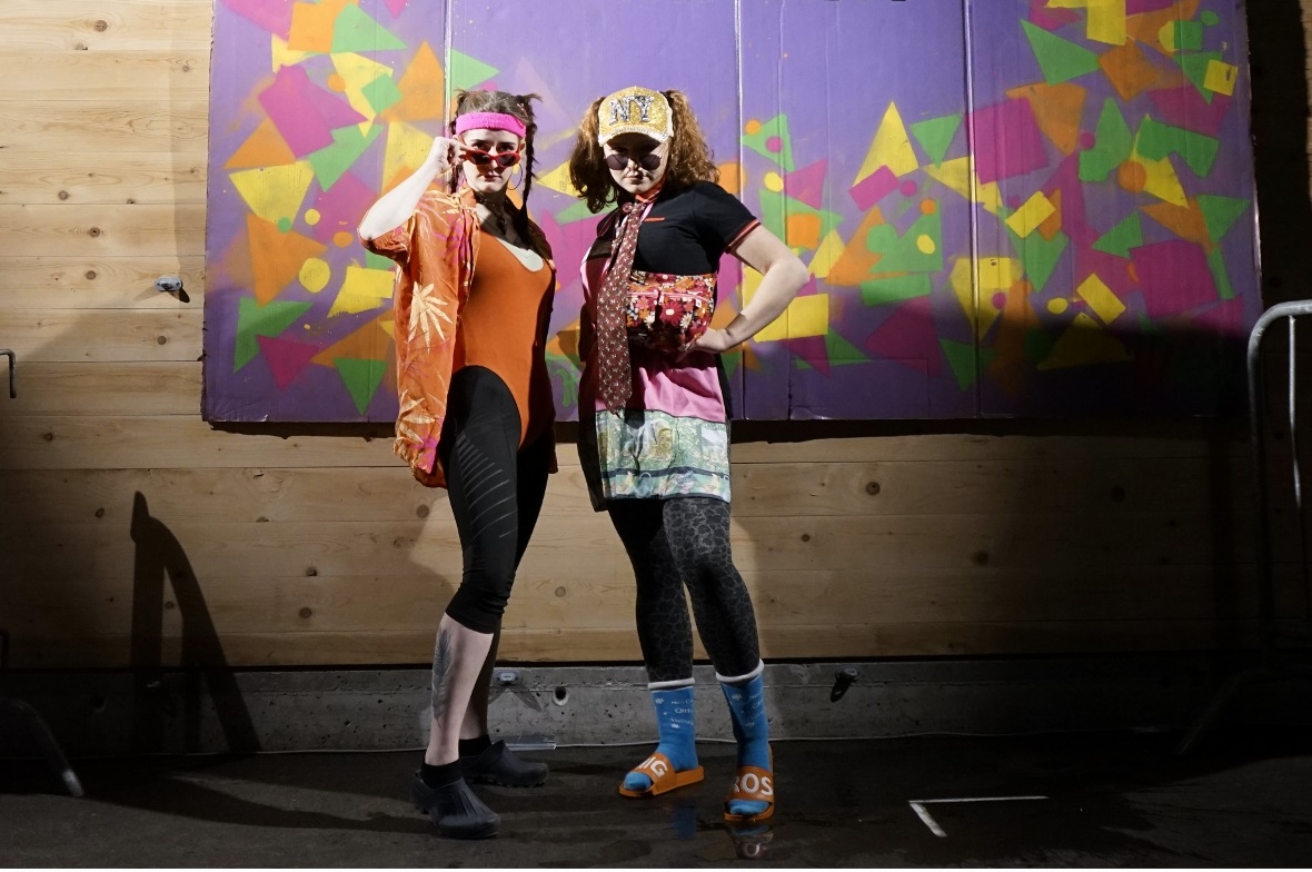 Bad Taste Party in der Simmental Arena