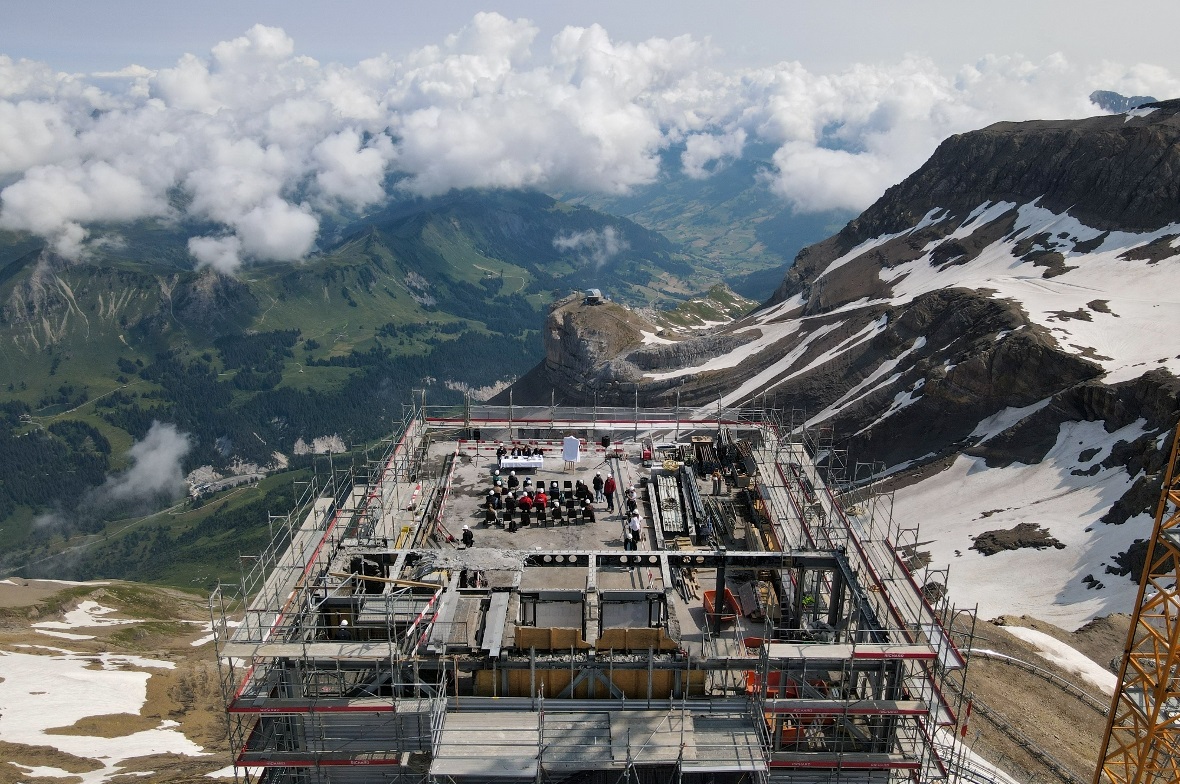 Baustelle Restaurant Botta auf dem Glacier 3000.