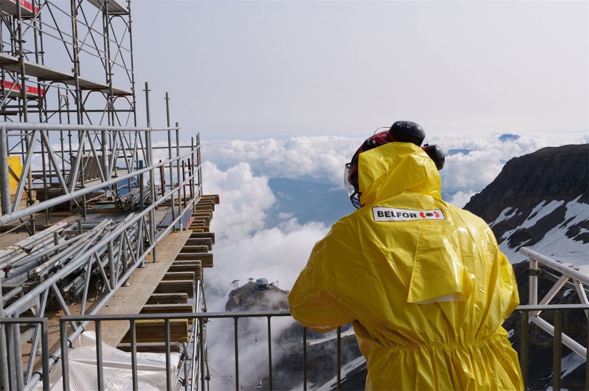 Baustelle Restaurant Botta auf dem Glacier 3000.