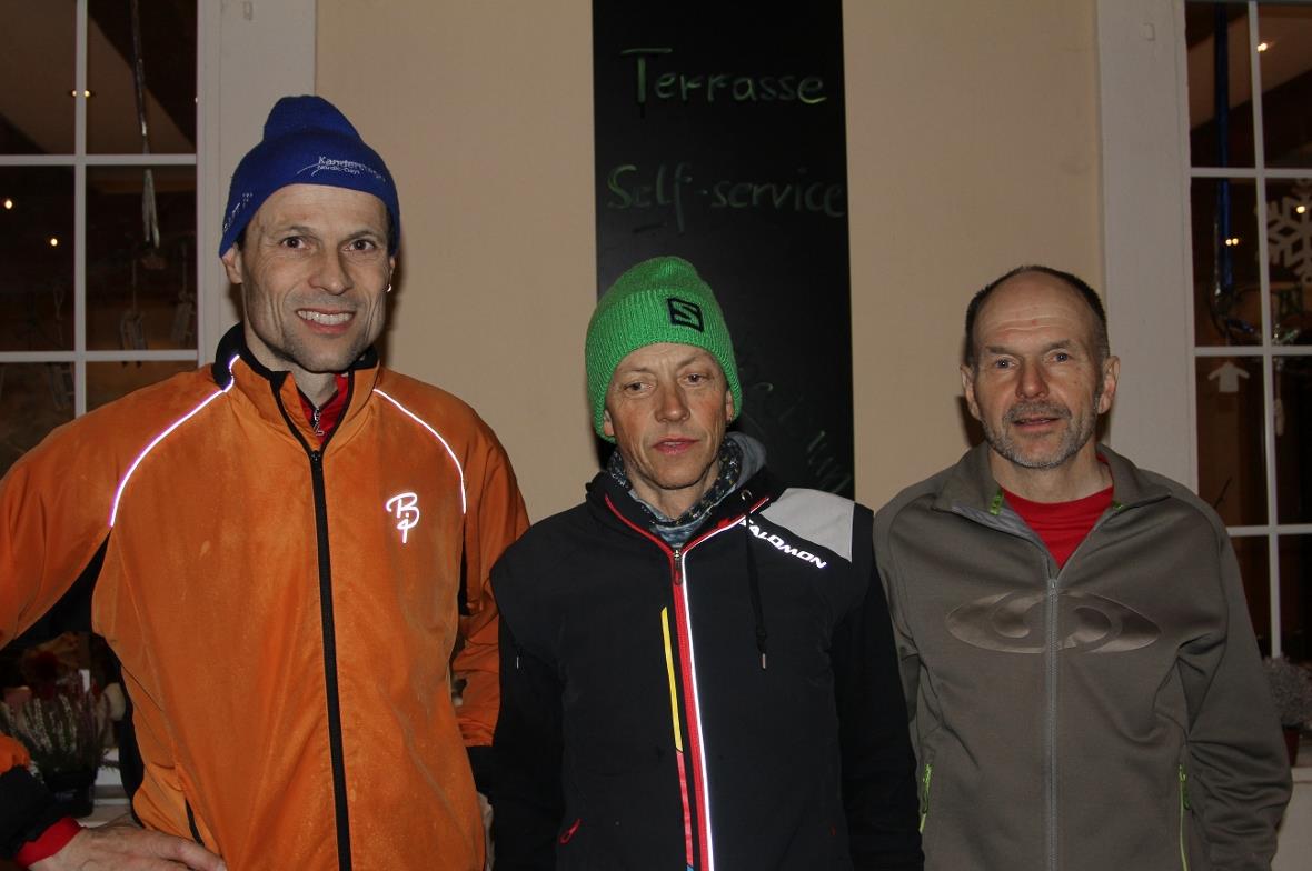 Beat Bieri (rechts) musste als Dritter Lori Brunner (Mitte), 1. Platz, und Daniel Wittwer den Vortritt lassen.