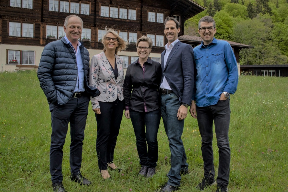 Beat Imhof, Sonja Hasler, Sonja Schilt, Tobias Furrer und Christoph Sauser, disk...