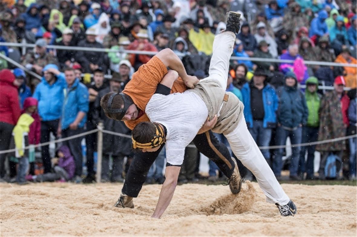 Beat Wampfler (H, Wolhusen) gegen Philipp Gehrig (V, Zollbrueck).