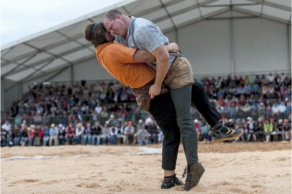 Beat Wampfler (links) gegen Pascal Piemontesi (rechts).