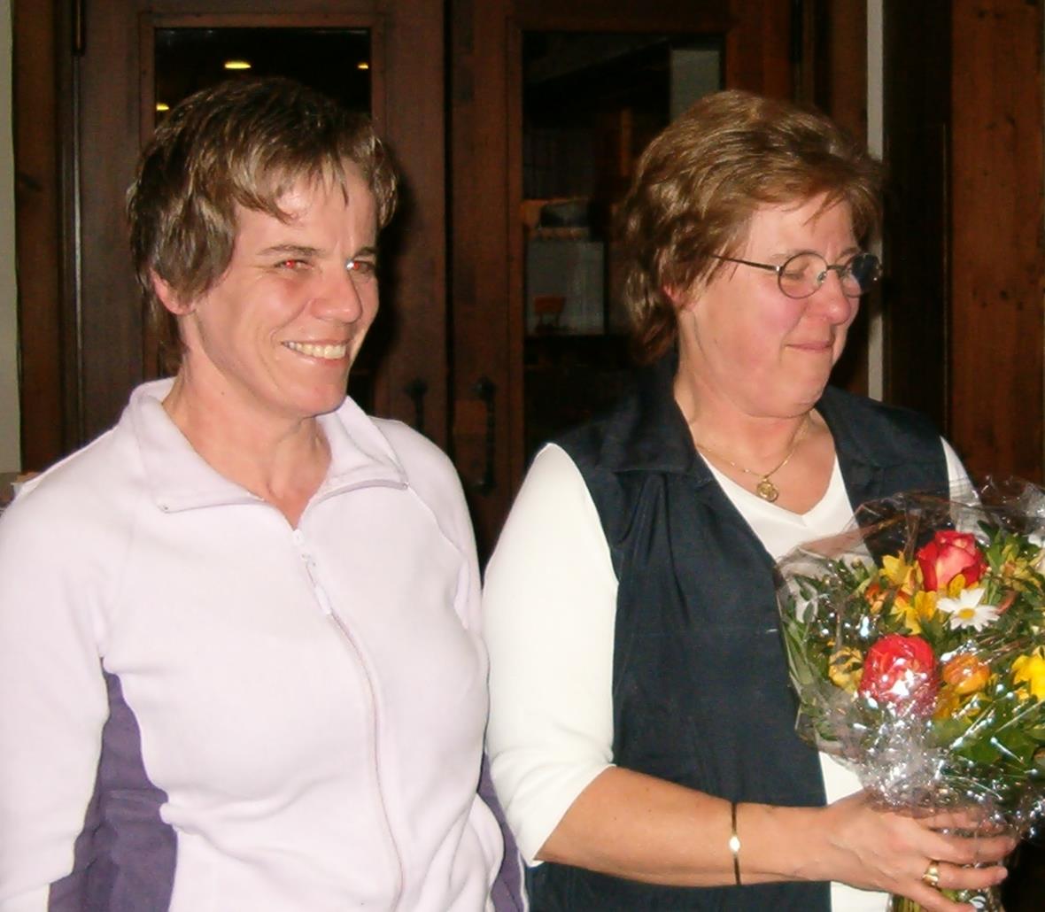 Beatrice Rösti hat demissioniert und Silvia Bichsel (1inks) ist neu gewählt.