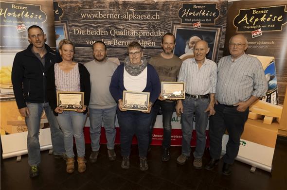Bei der Alptaxation bekamen von der Alpgenossenschaft Fromatt Zweisimmen, Bruno und Tina Durand, Edwin und Veronika Griessen, Walter sowie Walter sen.  Schläppi und Ernst Niederhauser eine Urkunde überreicht.
