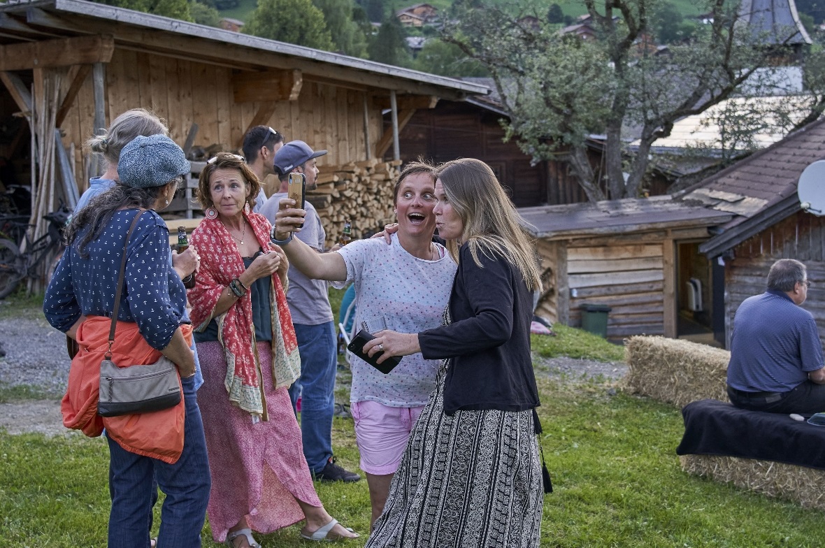 Bei der ausgelassenen Stimmung am Rinderberg war auch Zeit für ein Selfie der be...