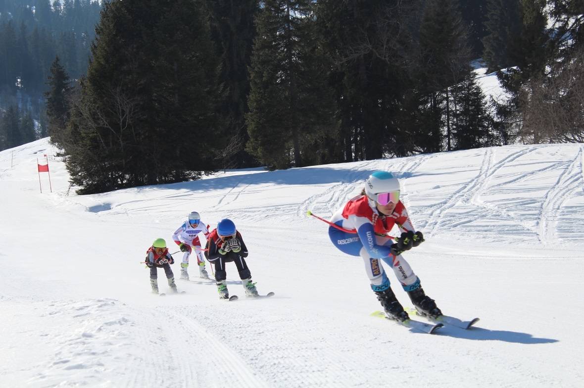 Beim Familien-Derby löst der erste Fahrer die Zeit aus und beim letzten wird die Zeit gemessen.