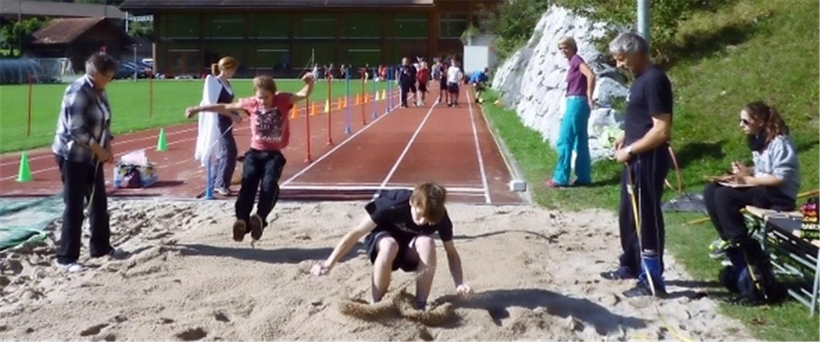 Beim Weitsprung wurde alles gegeben.