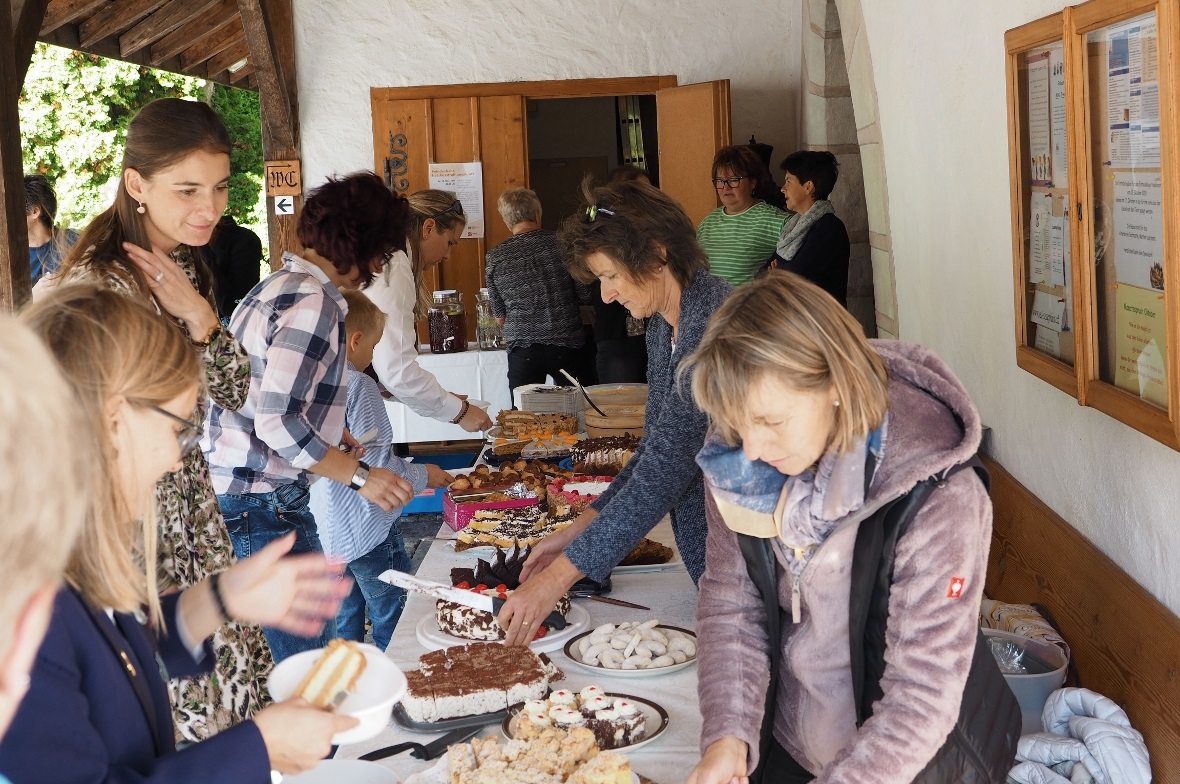 Beim feinen Desserbuffet war für alle etwas dabei.