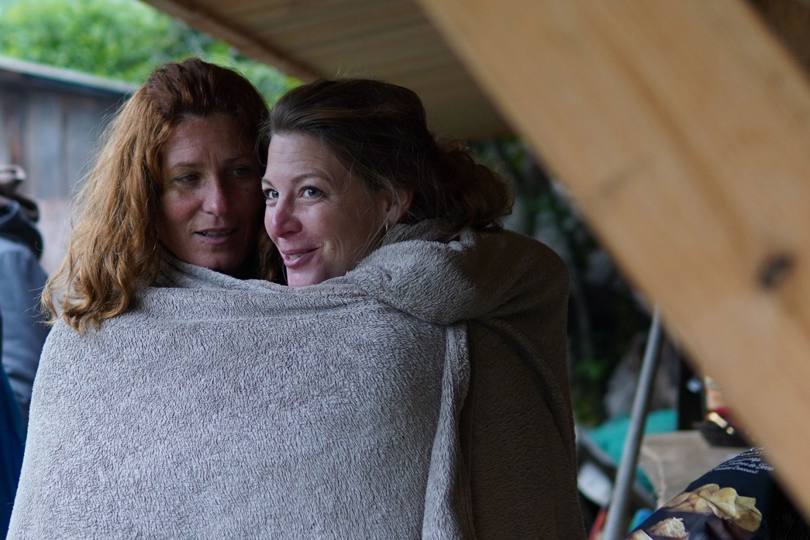 Beim nass-kalten Wetter im Tipicamp kamen einige Teilnehmer auch ins Frösteln.