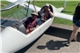 Bereit für den Checkflug mit dem Fluglehrer.