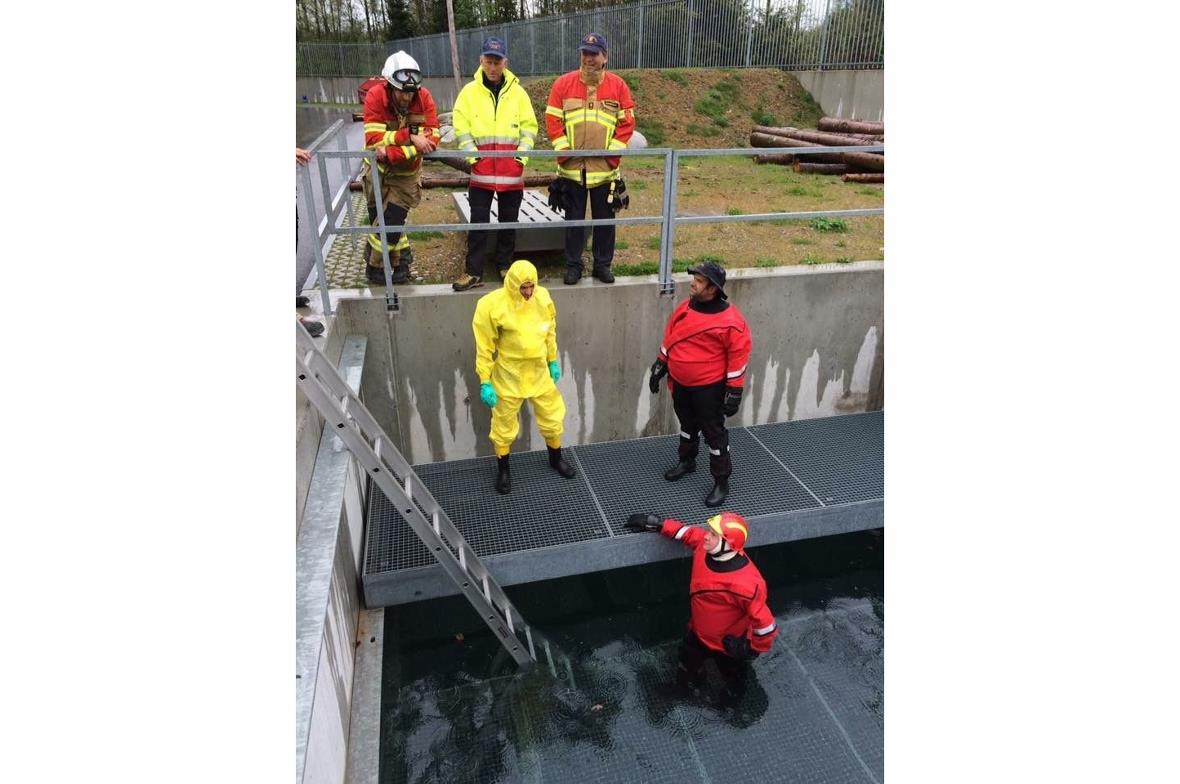 Bergung aus Güllekasten.