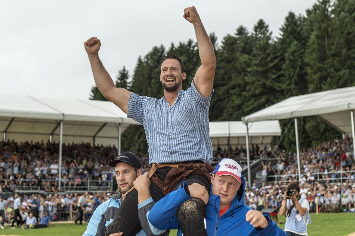 Bernisch Kantonales Schwingfest Affoltern: Festsiger Kilian Wenger (Horboden) Rang 1a.