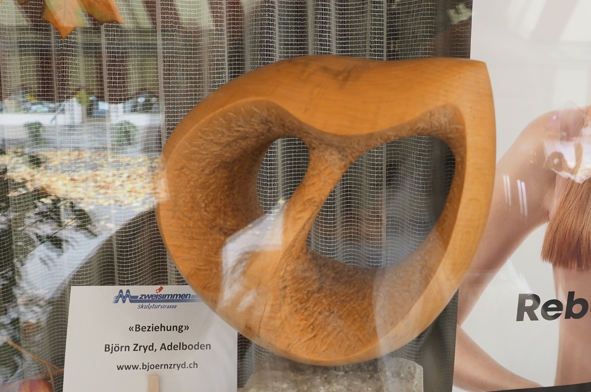 «Beziehung» von Björn Zryd, Adelboden.