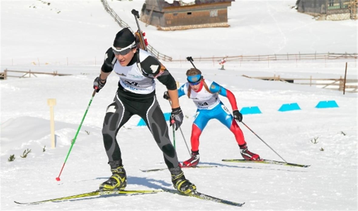 Biathlon-Junior Joscha Burkhalter in voller Aktion.