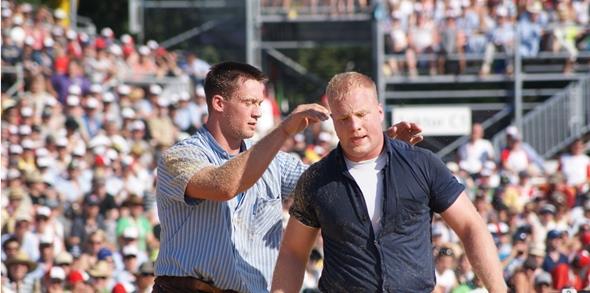 Grossartige Simmentaler am Eidgenössischen Schwingfest in Frauenfeld