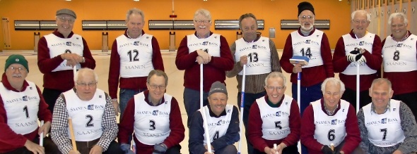 Herbert Wyss vor Luc d’Hoohge und Niklaus Wittwer