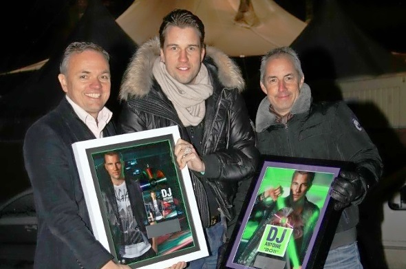  DJ Antoine erhält Platin im «Das Zelt»