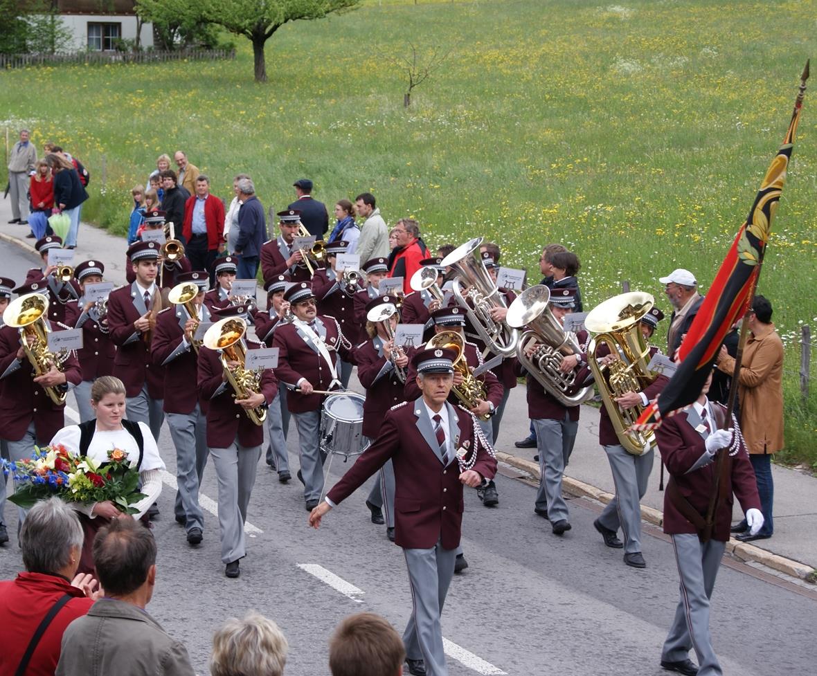 Fest der Blasmusik in St. Stephan – der Regen trommelte mit 