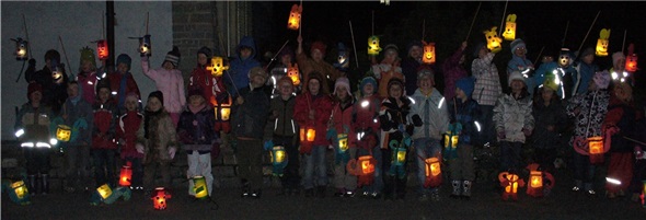 Laternenumzug der Schule