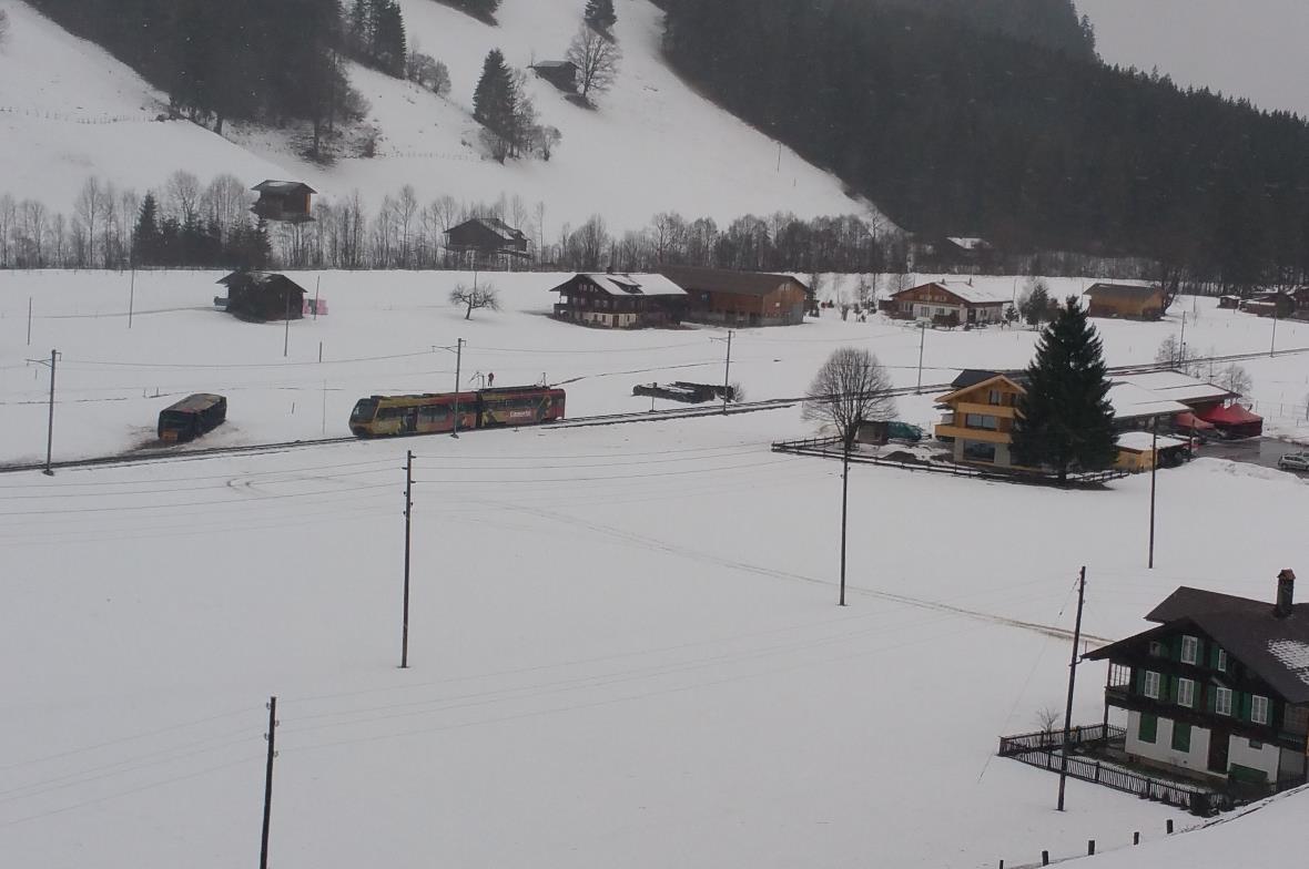 Acht verletzte Passagiere wegen entgleistem Zug auf der Strecke Lenk–Zweisimmen 