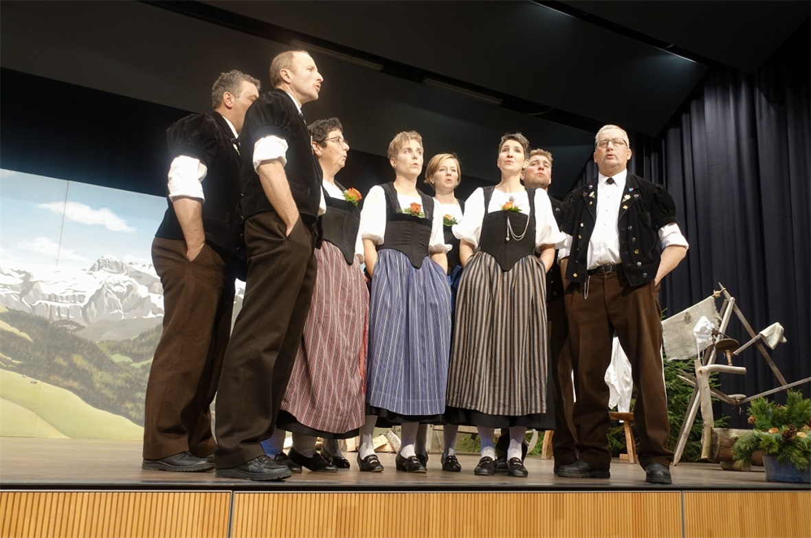 Älplertraditione läbä, das aber richtig 