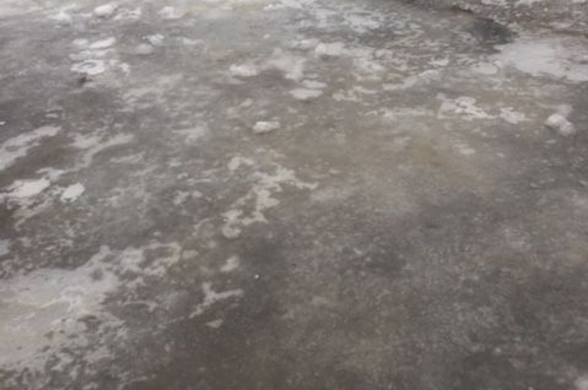 Gefährliche Eisbahn in Zweisimmen 