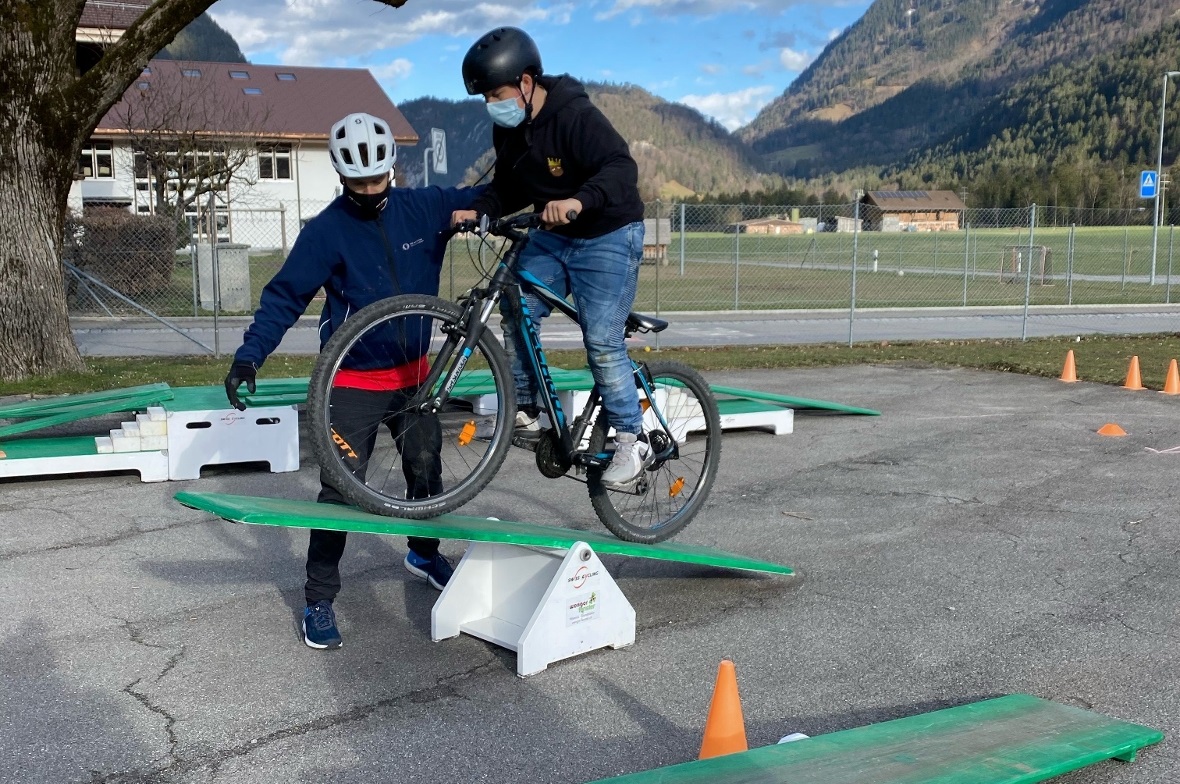 Bikecontrol an der Schule in Latterbach 