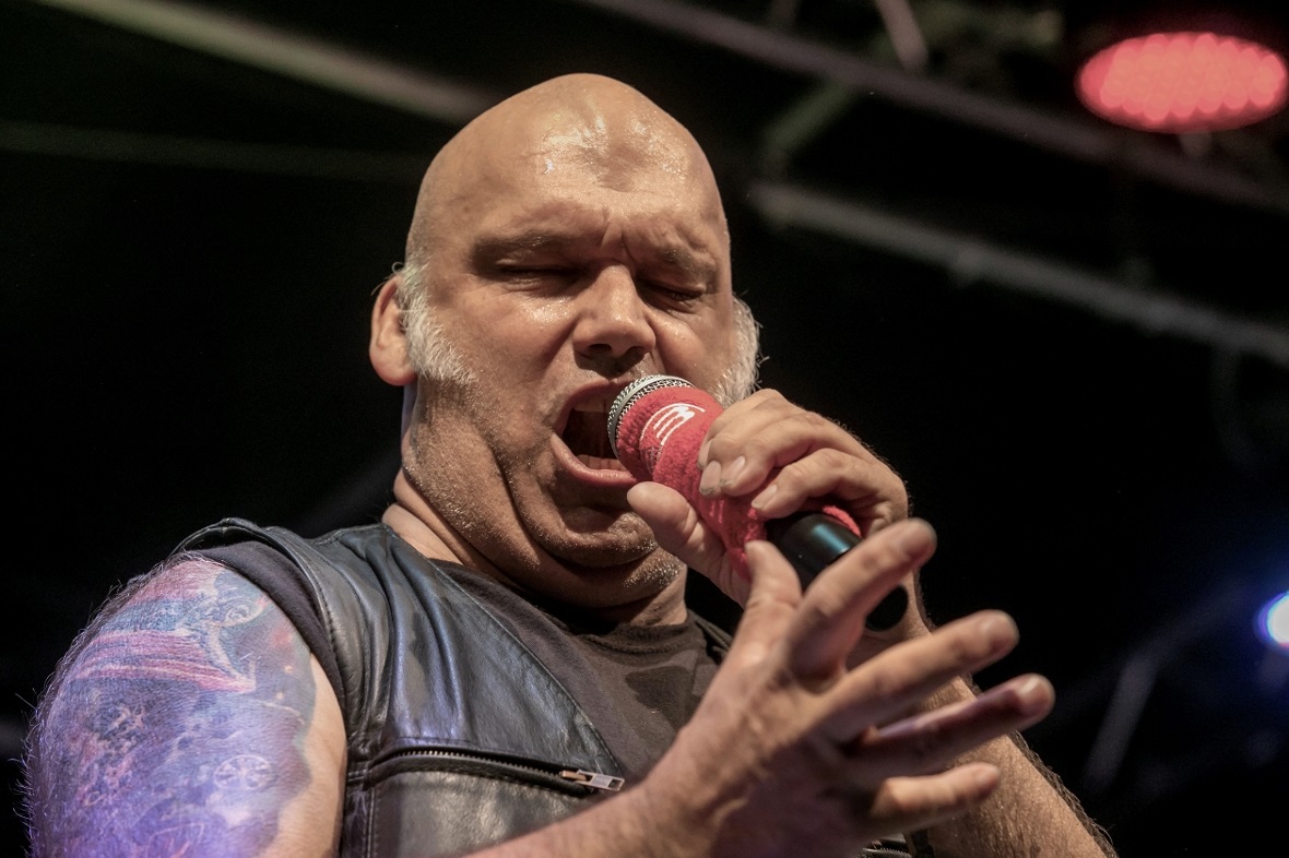 Blaze Bayley liebte es in Mannried auf der Waldbühne zu stehen.